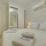 Paris Gasthof Çeşme